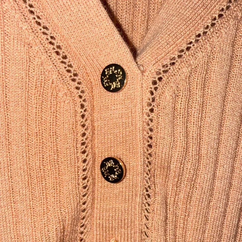 White House Black Market Ribbed V-Neck Blouse - Peach - Picture 5 of 5